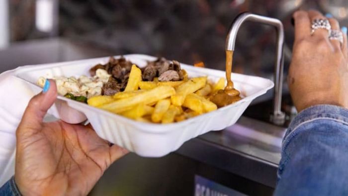 After a night out, make sure to swing by a food truck for some Truk’i Pan.