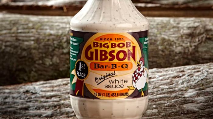 The original white sauce crafted by Big Bob Gibson combined vinegar, mayonnaise, salt, pepper, and a hint of lemon juice. Today, numerous variations of this sauce can be found throughout Alabama.