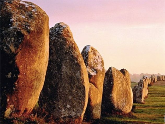 Travel-Graphics-200 429768A-1