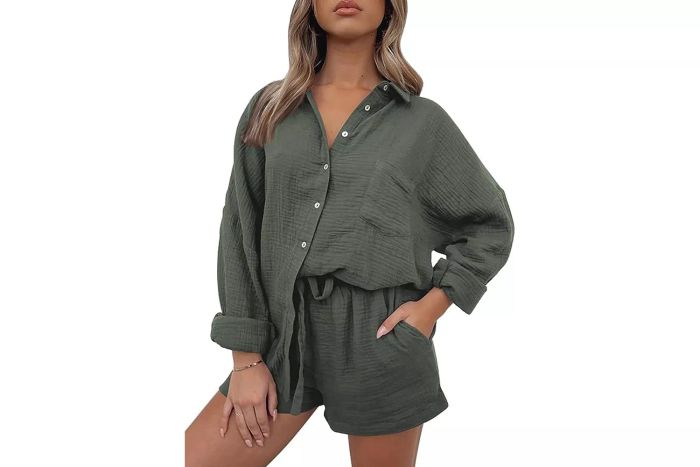 AUTOMET Women’s 2-Piece Lounge Set on Amazon: Long-Sleeve Button-Down Tops and Shorts for Fall