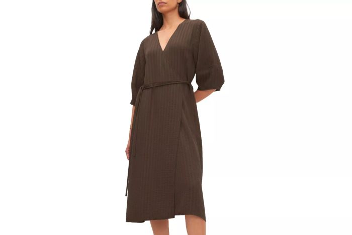 The Everlane City Stripe Wrap Dress provides a refined yet casual look, perfect for any occasion.