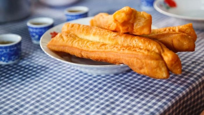 Legend has it that the original youtiao consisted of two human-shaped dough pieces when it was first created.