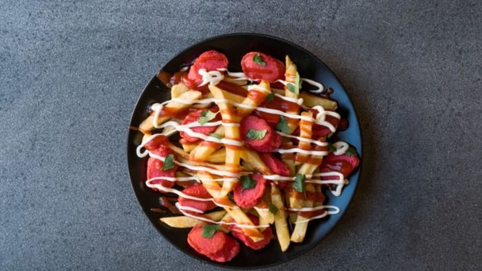 A Salchipapa-style hot dog.