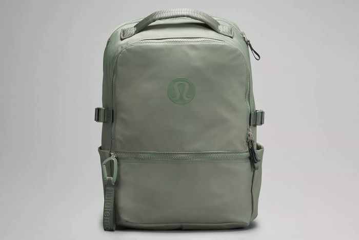Crew Backpack 22L Logo