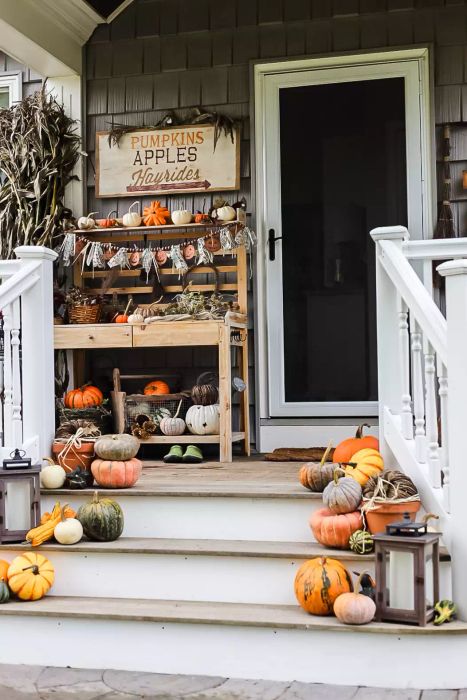 Fall Front Porch Potting Bench
