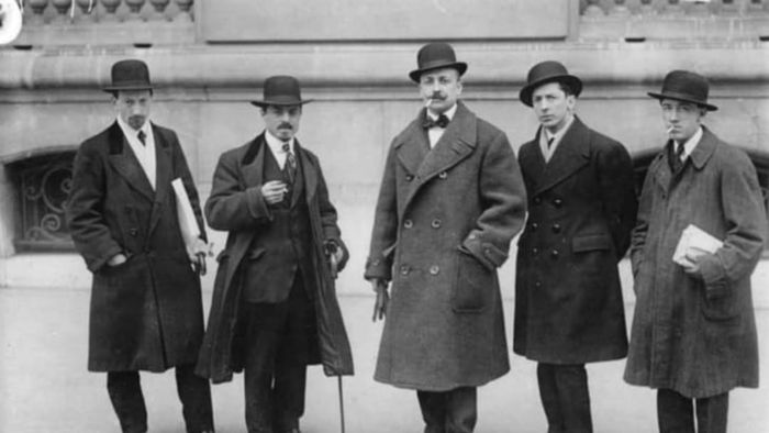 Filippo Tommaso Marinetti (center) alongside his fellow Italian Futurists in Paris, 1912.