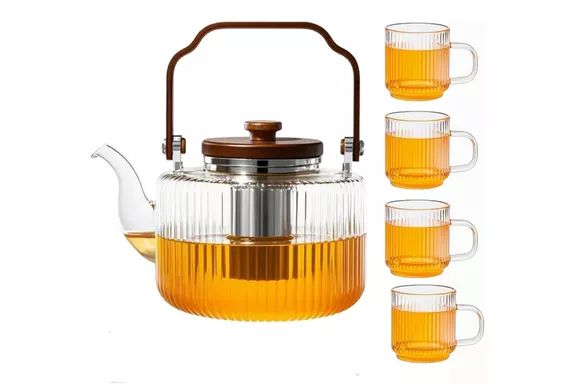 The Wells Glass Teapot Set is available on Amazon.