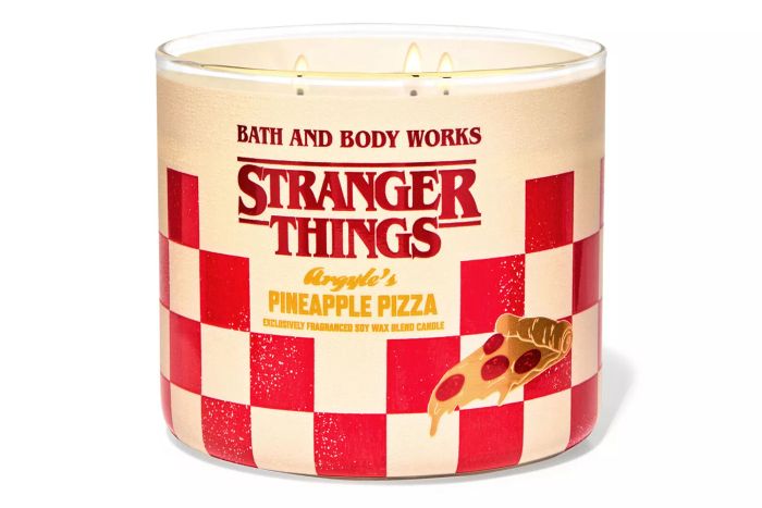 Bath & Body Works Argyle’s Pineapple Pizza Three-Wick Candle