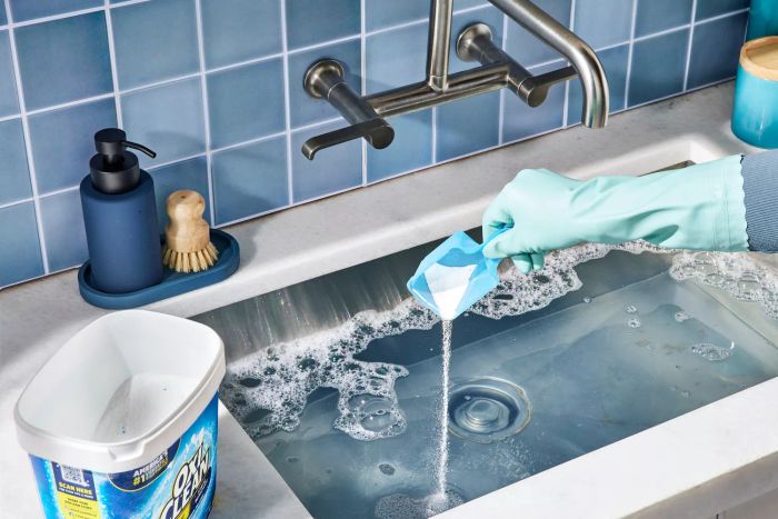 How to Deep Clean Your Baseball Cap - Step 1