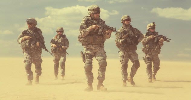 1a-combat_68141779_SMALL