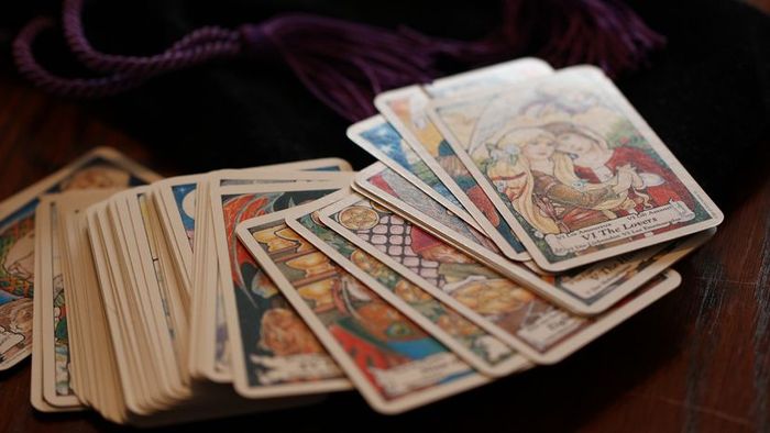Page of Cups Tarot