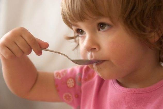3 hungry child