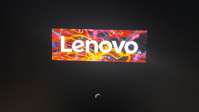 Hướng dẫn cách vào BIOS và boot Lenovo - bước 1