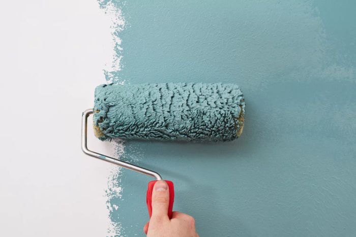painting-mistakes-to-avoid-Mytour-GettyImages-1340466022