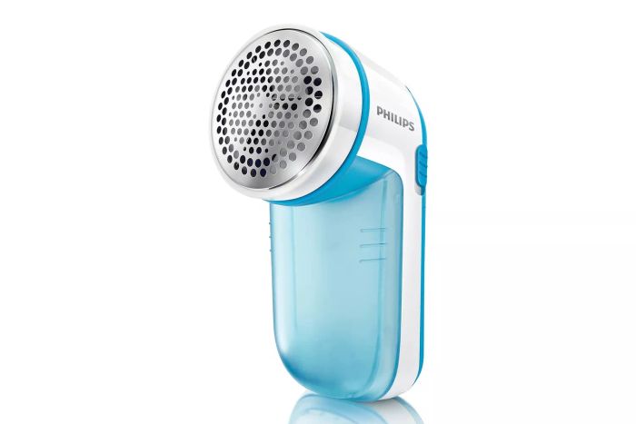 Philips GC026 Electric Lint Remover and Fabric Shaver on Amazon