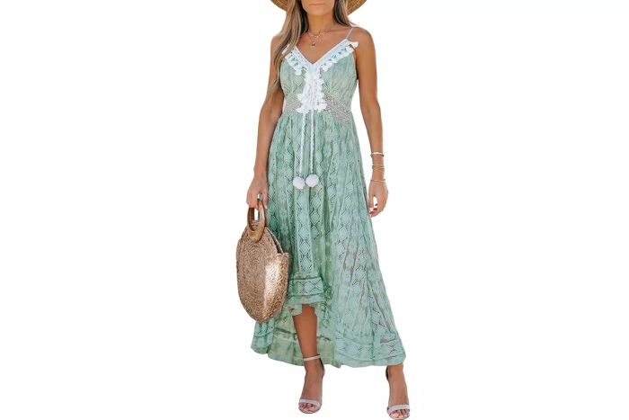 CUPSHE Women's Maxi Dress Lace Dresses Boho Tassel V-Neck Flare Ruffle Adjustable Straps Beach Summer Long Dress