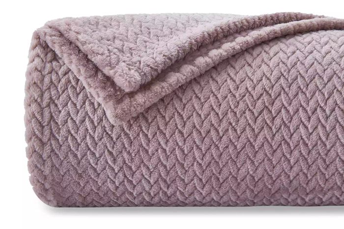 Amazon NEWCOSPLAY Super Soft Throw Blanket Light Purple Premium