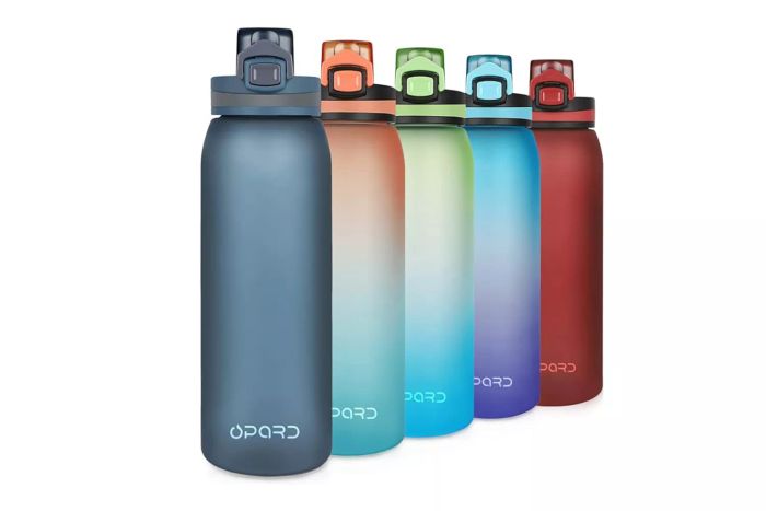 Sports water bottle