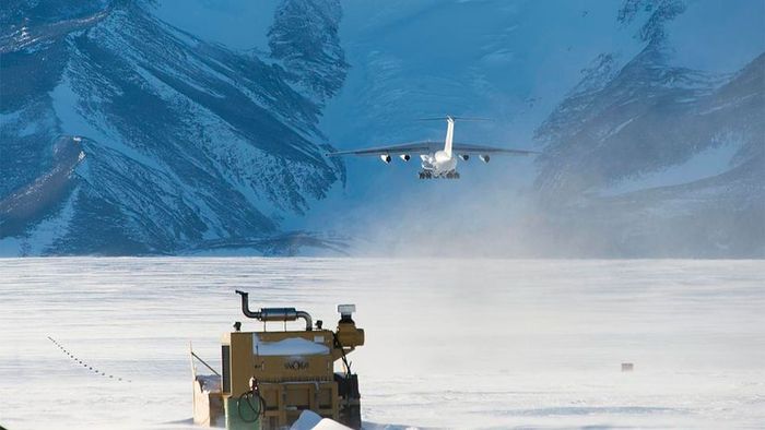 Dangerous airports