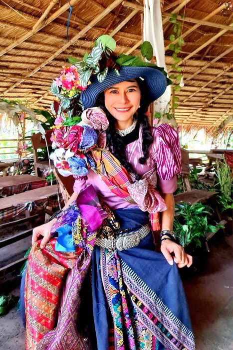 น้องหญิงและท่านพี่ เป็นคลื่นพลังบุญที่สะท้อนความดีงามและการแบ่งปันอย่างเต็มใจ