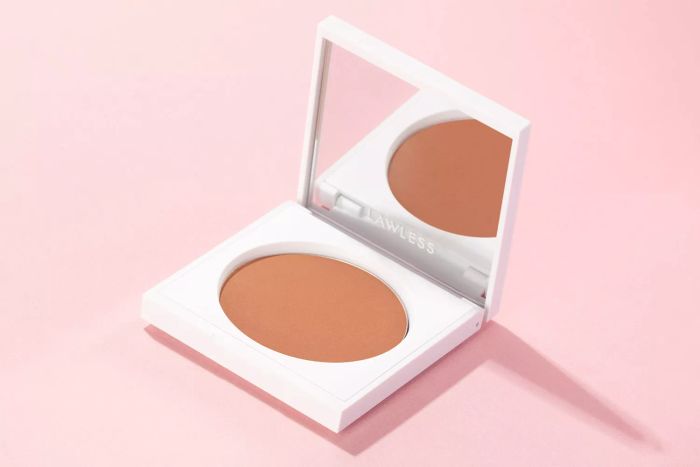 Lawless Summer Skin Talc-Free Velvet Matte Bronzer