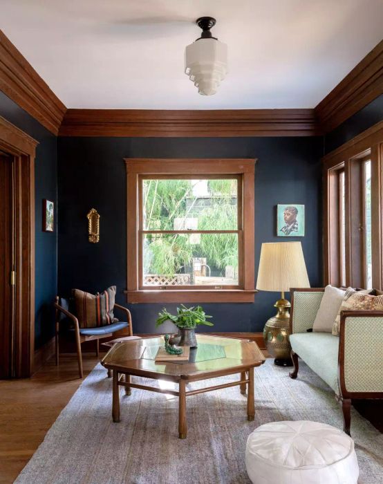 Wood crown molding