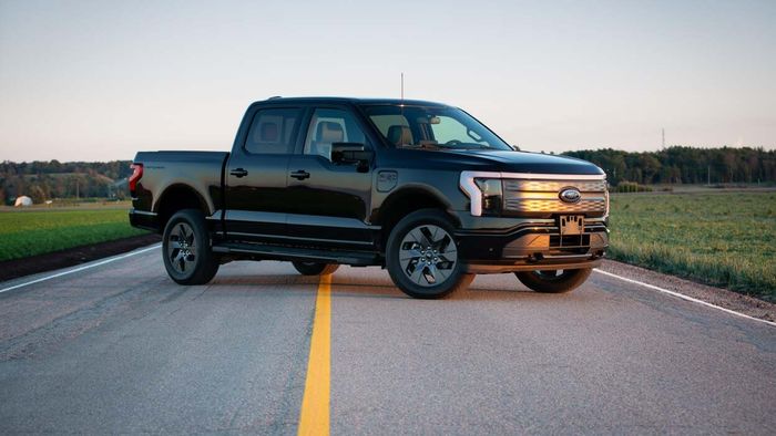 Unexpected Parking Brake Engagement in Recalled Ford F-150 Trucks