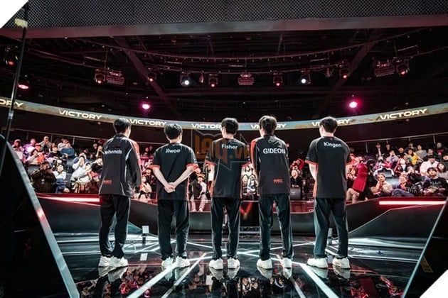LMHT: T1 bị loại sớm gây ra nhiều tranh luận về thể thức thi đấu của LCK Cup 2025