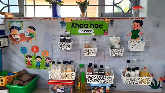 Trang trí góc STEAM mầm non