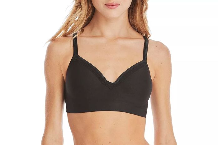 Hanes Wireless Seamless Bra – Full Coverage and Convertible T-Shirt Design