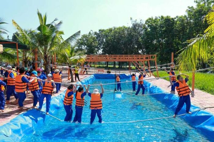 Thông tin chi tiết về giá vé khu du lịch Đại Nam, cập nhật mới nhất năm 2025.