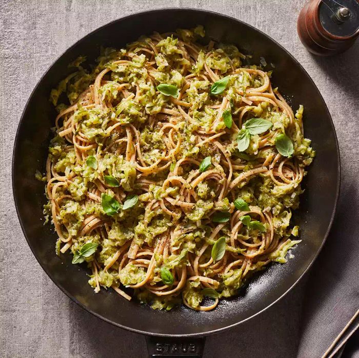 Easy pasta recipes - healthy Zucchini-Butter Spaghetti