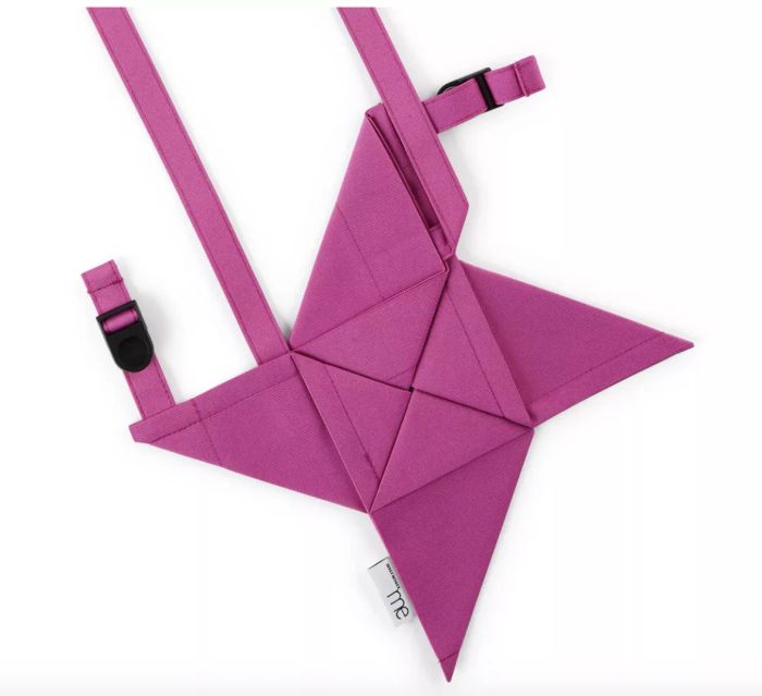 Star-shaped pink purse