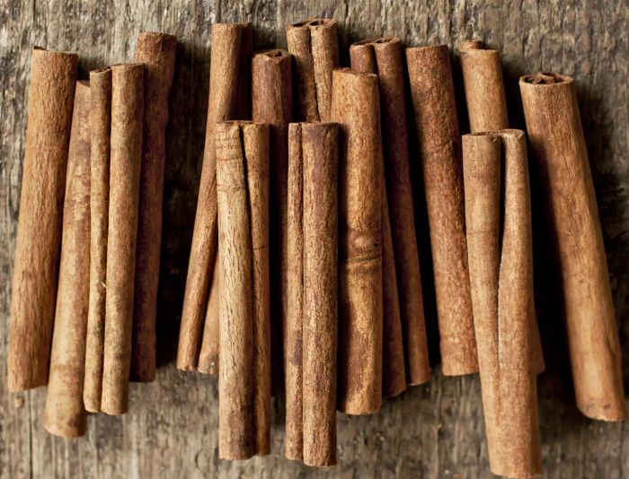 Whole Cinnamon Sticks Overview