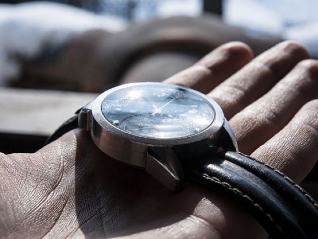 Watch-As-Compass 02