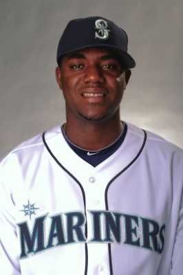 Pineda Michael-1-262X393