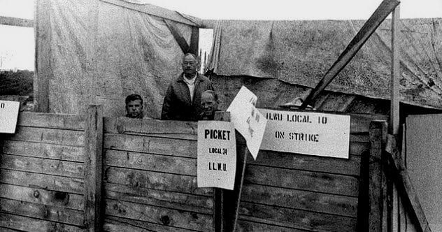 4a-dock-strike-1971