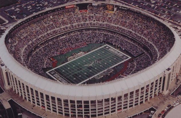 8-veterans-stadium