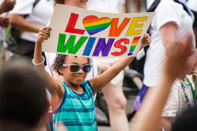 5-love-wins_72480269_SMALL