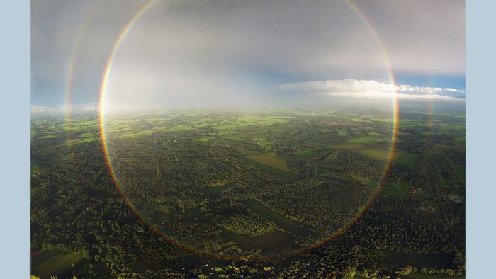 full circle rainbow