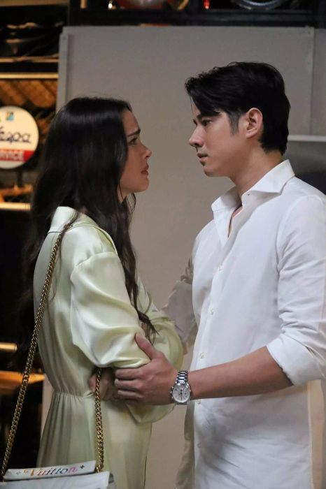 “มาริโอ้-ญาญ่า” เคลียร์ใจความรักในอดีต ด้วยความรู้สึกที่หลากหลาย ทั้งอารมณ์เศร้าและซาบซึ้งในช่วงเวลานั้น ยังคงความสัมพันธ์ที่ไม่สามารถตัดขาดได้ในละคร “คือเธอ”
