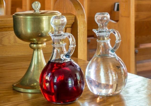 7a-sacramental-wine-484559746