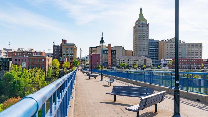 These U.S. Cities Are Facing the Largest Decreases in Home Prices