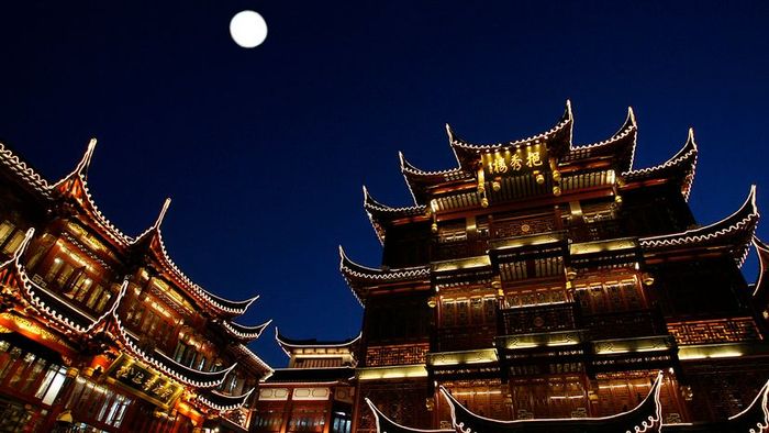 The Full Moon over China