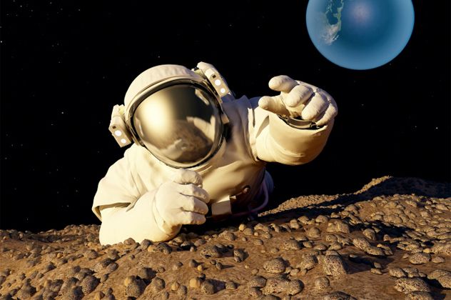 10- Astronaut