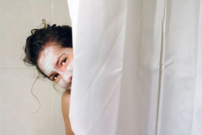 tik-tok-everything-shower-GettyImages-466033515