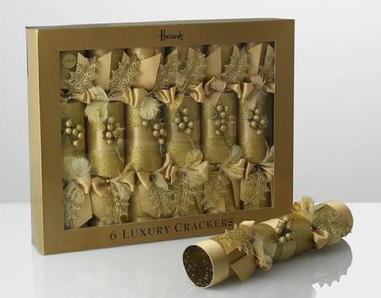 Luxury-6-Christmas-Cracker-Thumb-450X352
