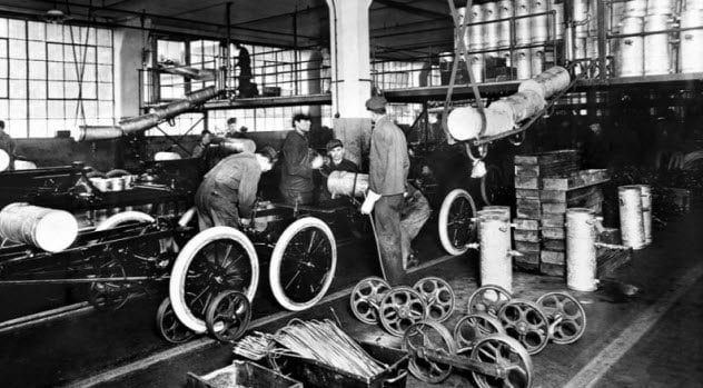 6-ford-employees