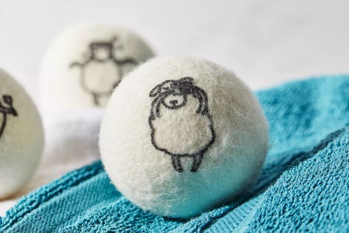 A close-up view of the Kainga Recka Wool Dryer Balls.