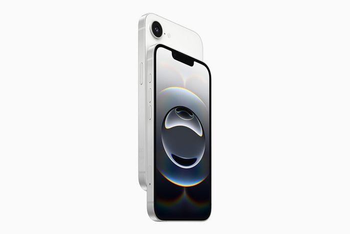 iPhone 16e sở hữu thiết kế hiện đại và tinh tế. Ảnh: Apple.com